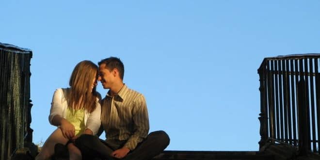 10 Segnali Che Le Donne Lanciano Quando Vogliono Flirtare Dojo Uomo