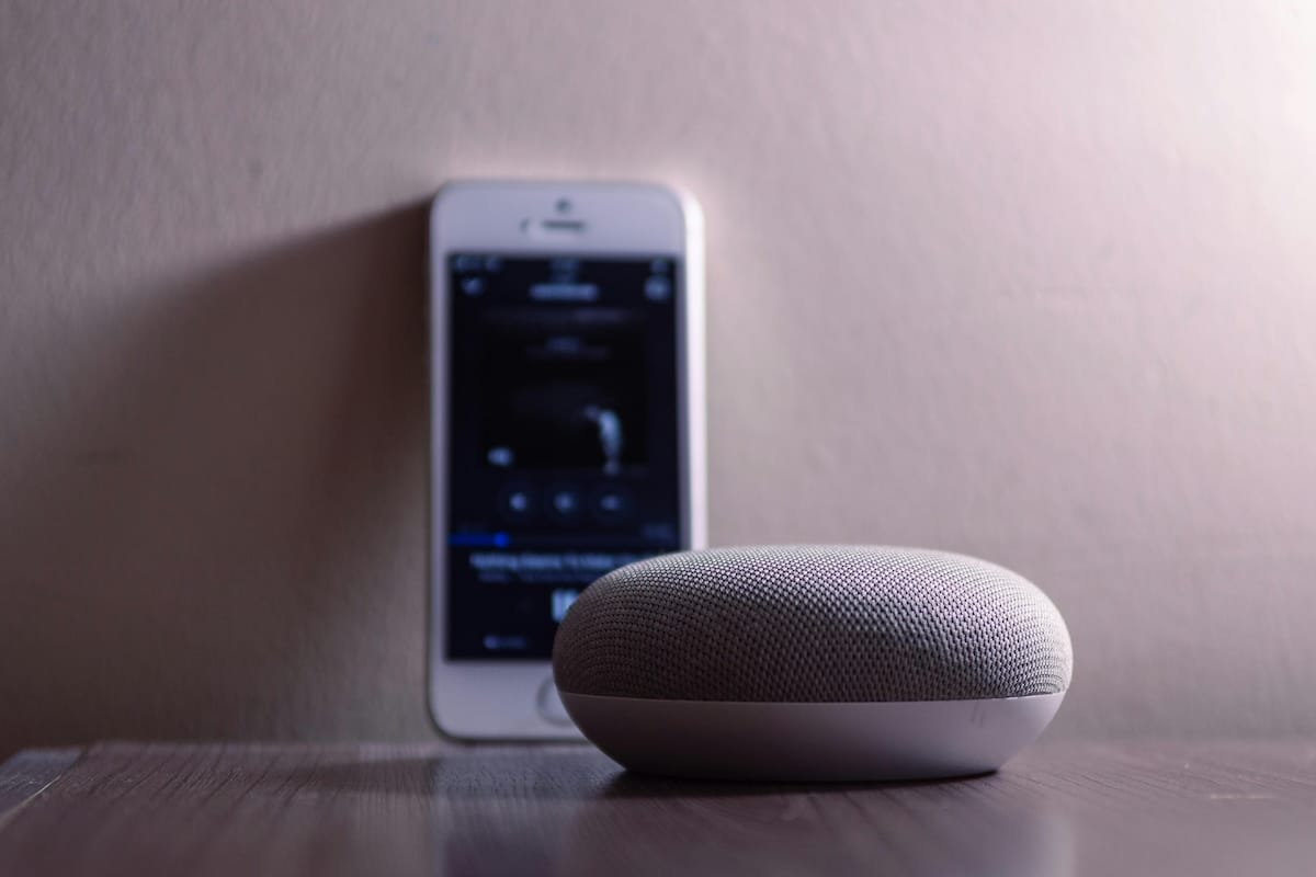 Smart speaker a confronto: Amazon Echo e Google Home