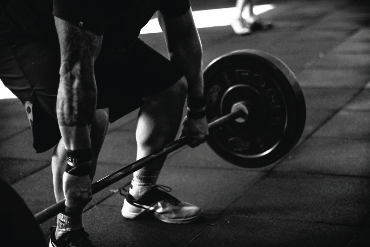 Allenamento HIIT: il segreto per ottenere risultati in palestra in metà tempo